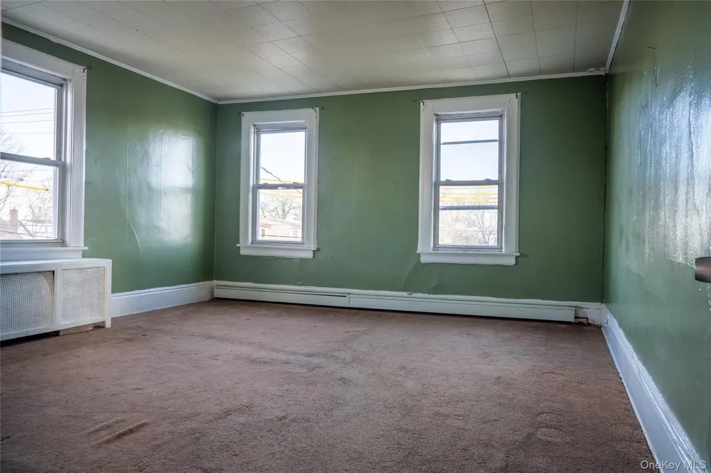 25620 Francis Lewis Boulevard Rosedale NY 11422