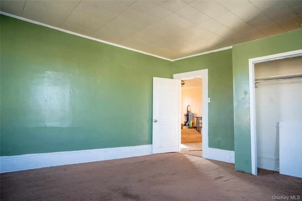 25620 Francis Lewis Boulevard Rosedale NY 11422