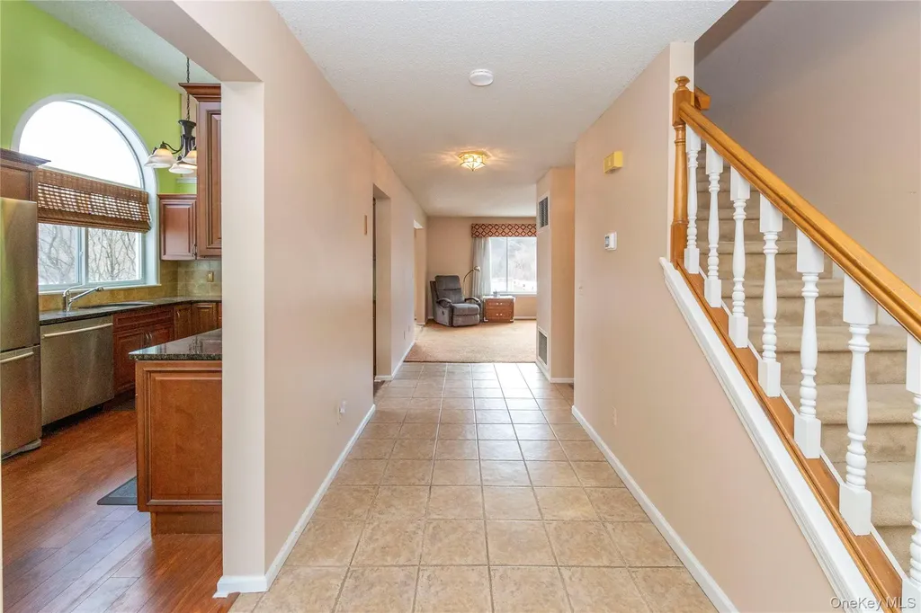 13 Cushing Green S Pawling NY 12564