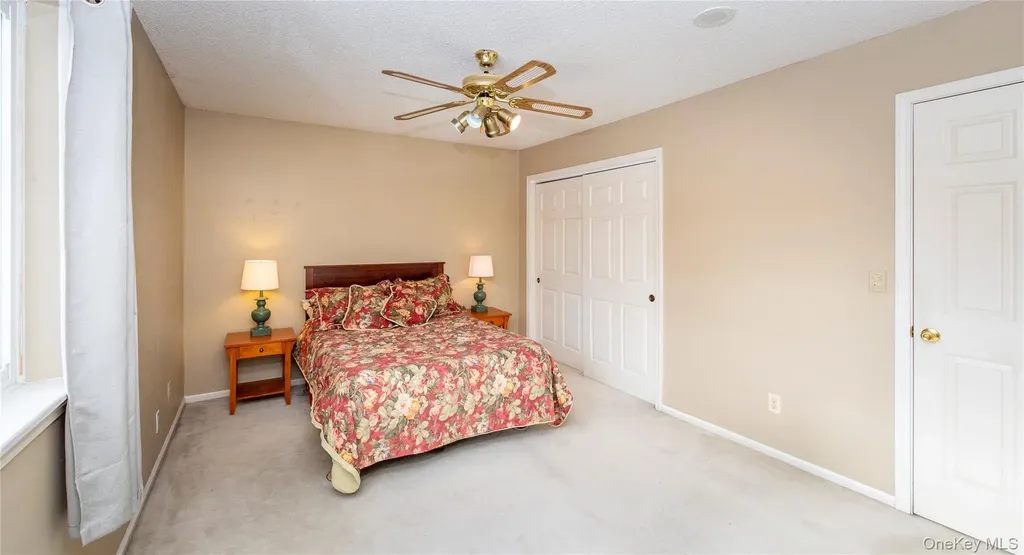 13 Cushing Green S Pawling NY 12564