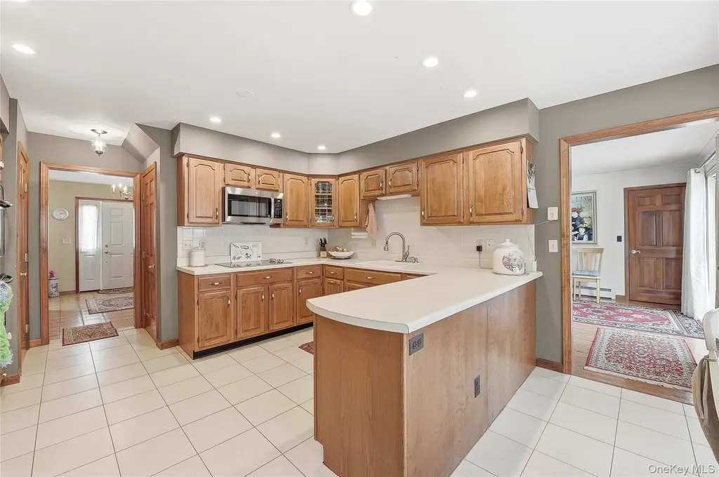 183 High Meadows Road Walden NY 12586