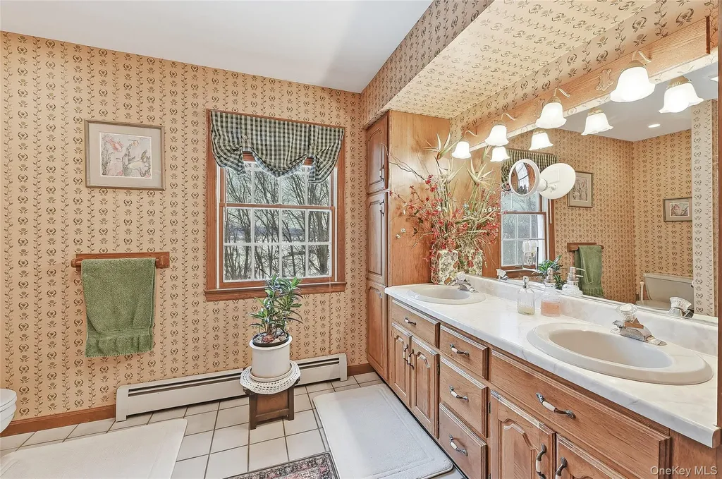 183 High Meadows Road Walden NY 12586