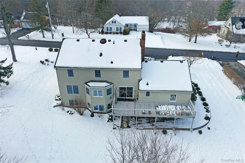 183 High Meadows Road Walden NY 12586