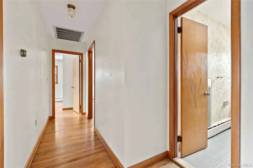 3 Anchor Road Spring Valley NY 10977