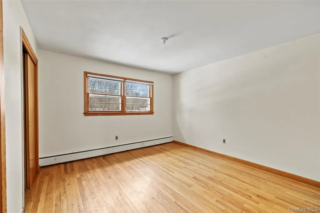 3 Anchor Road Spring Valley NY 10977