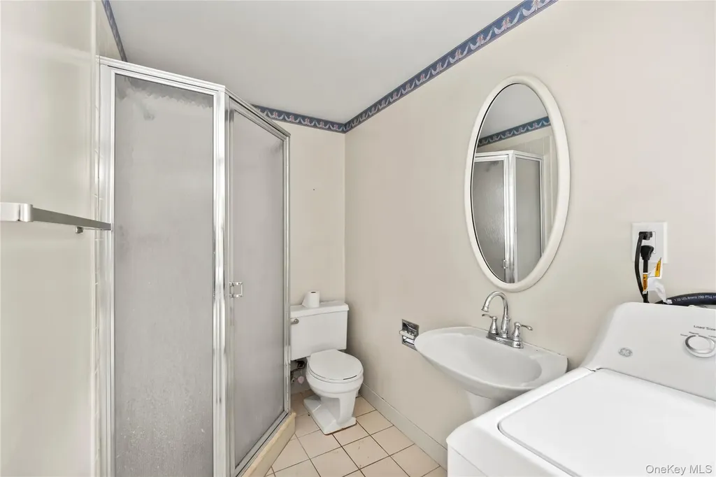 3 Anchor Road Spring Valley NY 10977