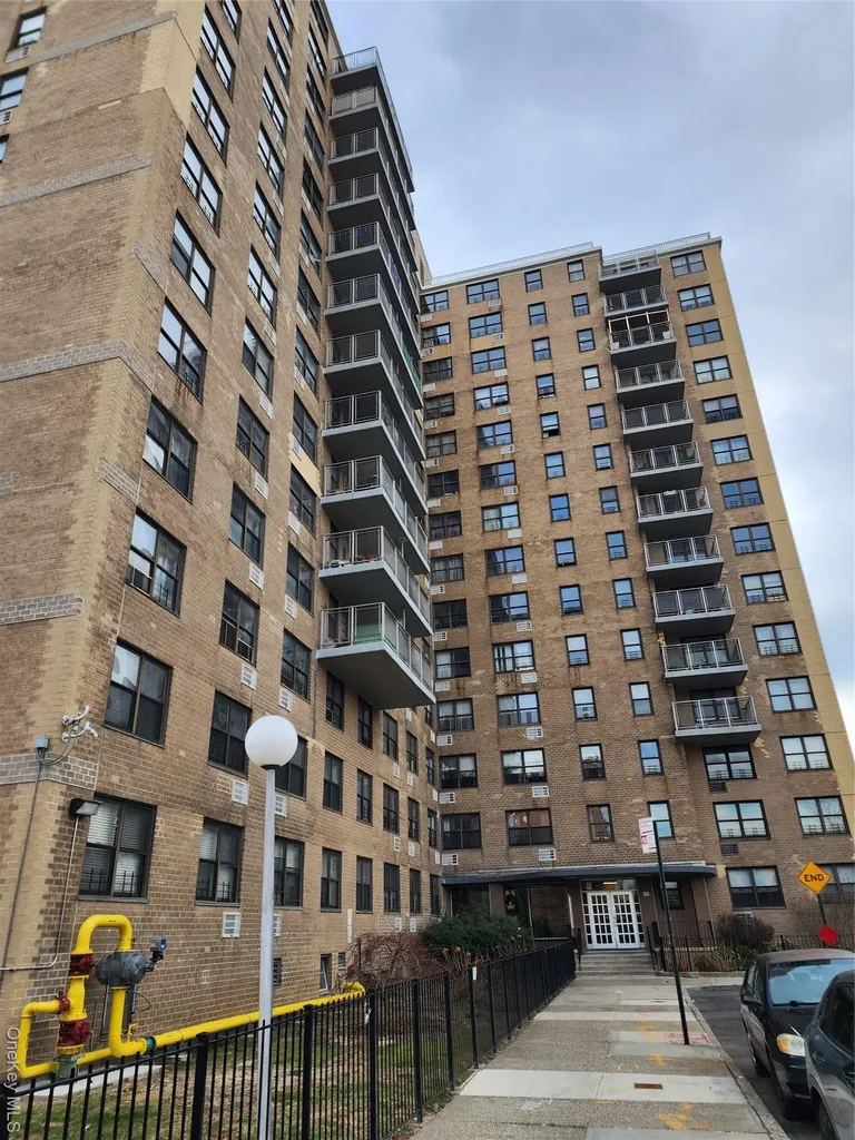 1966 Newbold Avenue Bronx NY 10472