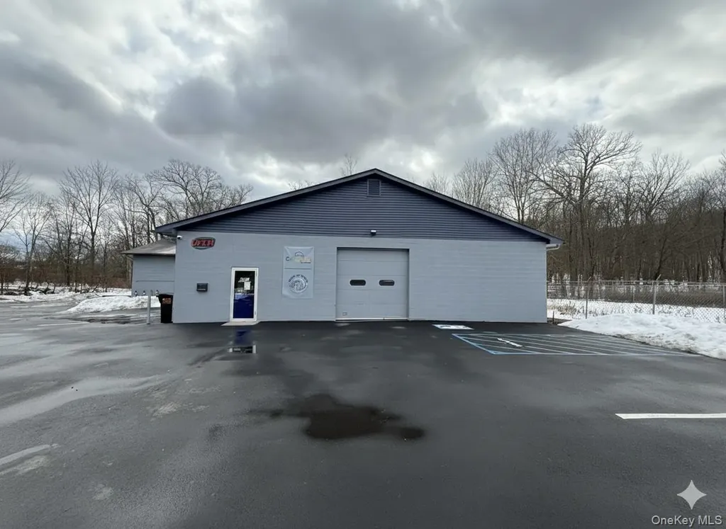2681 Route 17m Goshen NY 10924