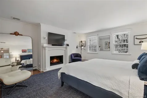 22 Long Meadow Road Bedford NY 10506