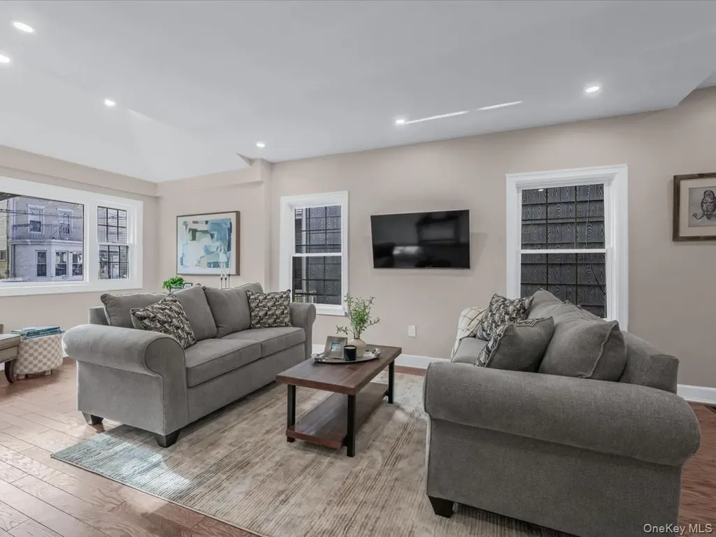 8049 88th Avenue Woodhaven NY 11421