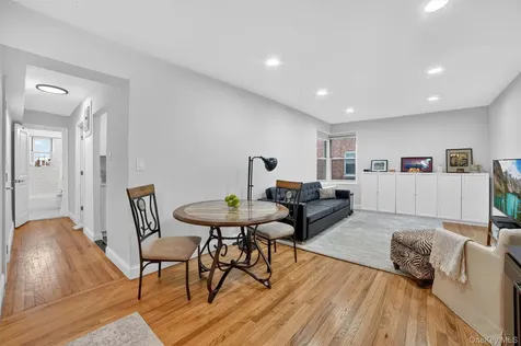 60 Locust Avenue New Rochelle NY 10801