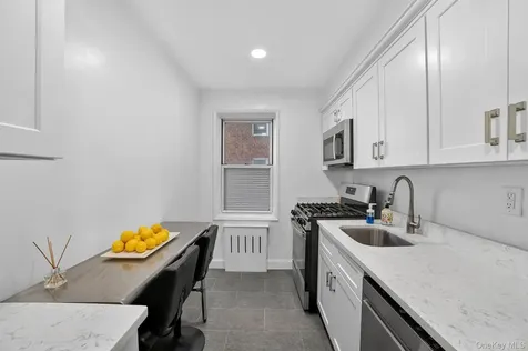 60 Locust Avenue New Rochelle NY 10801