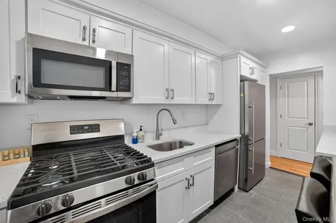 60 Locust Avenue New Rochelle NY 10801