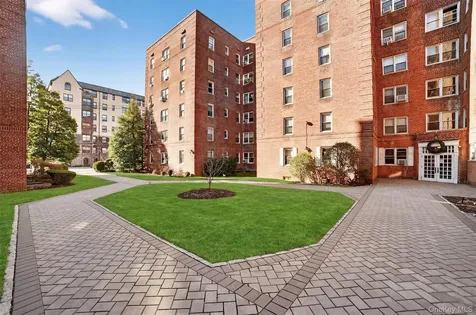 60 Locust Avenue New Rochelle NY 10801