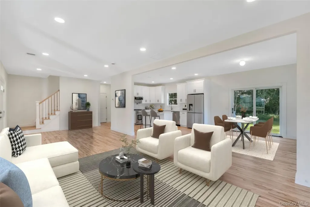 817 Pondview Road Riverhead NY 11901