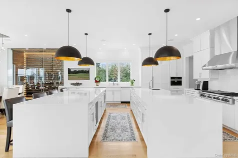 4 Heatherwood Lane Quogue NY 11959