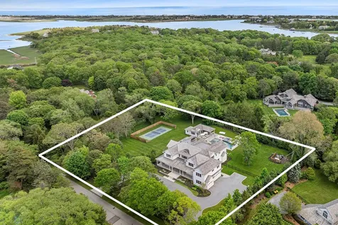 4 Heatherwood Lane Quogue NY 11959