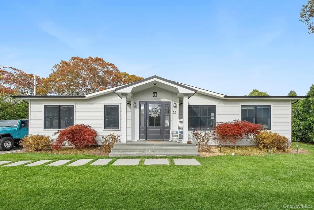 37 Maryland Boulevard Hampton Bays NY 11946