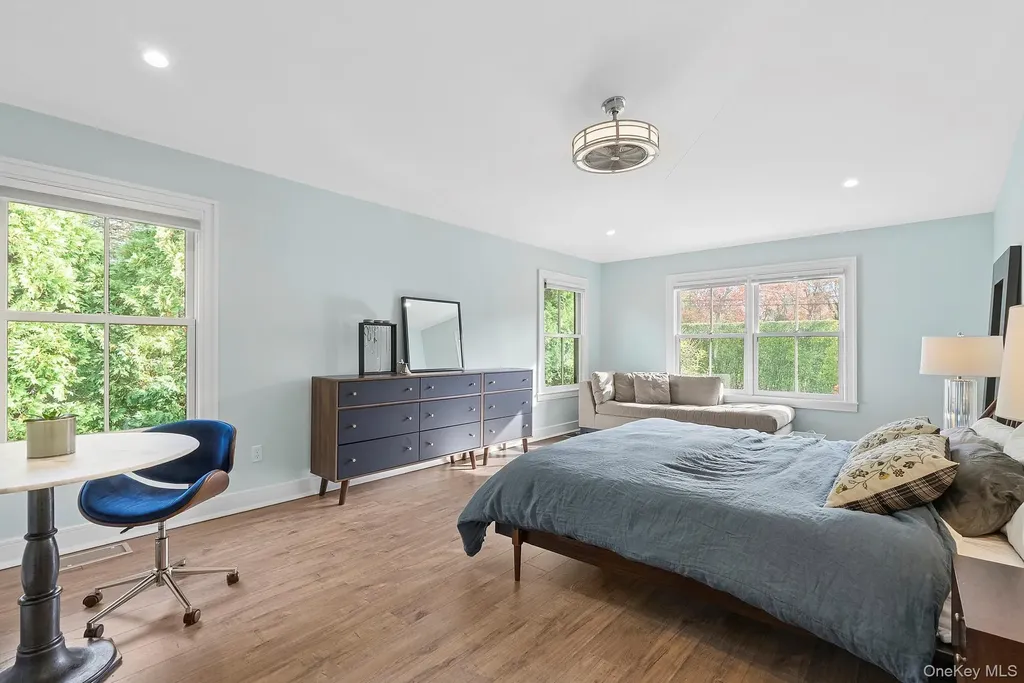 37 Maryland Boulevard Hampton Bays NY 11946