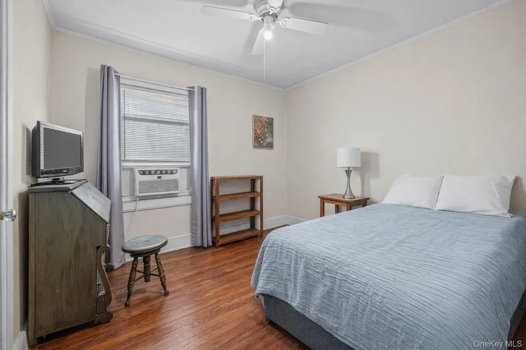 4409 Avenue M Brooklyn NY 11234