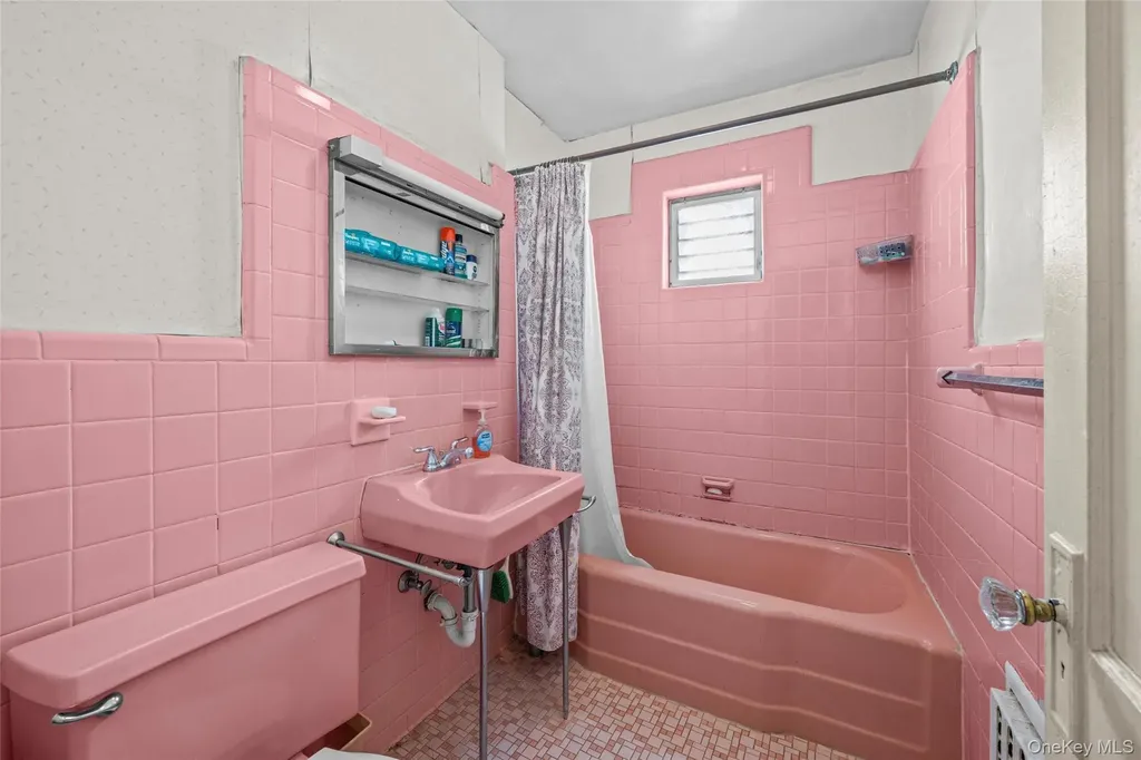 4409 Avenue M Brooklyn NY 11234