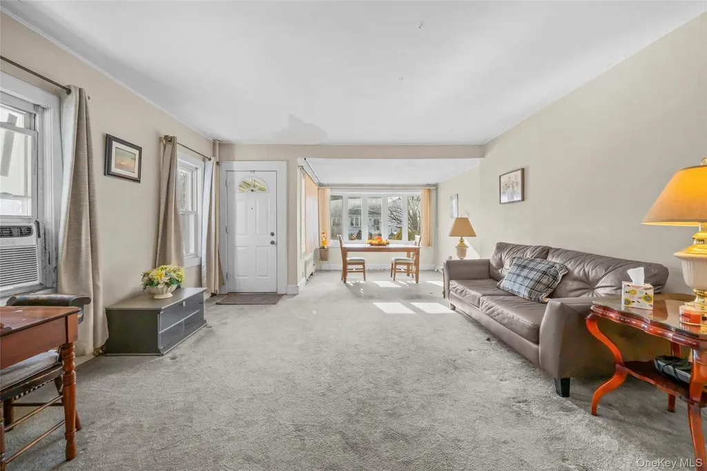 4409 Avenue M Brooklyn NY 11234