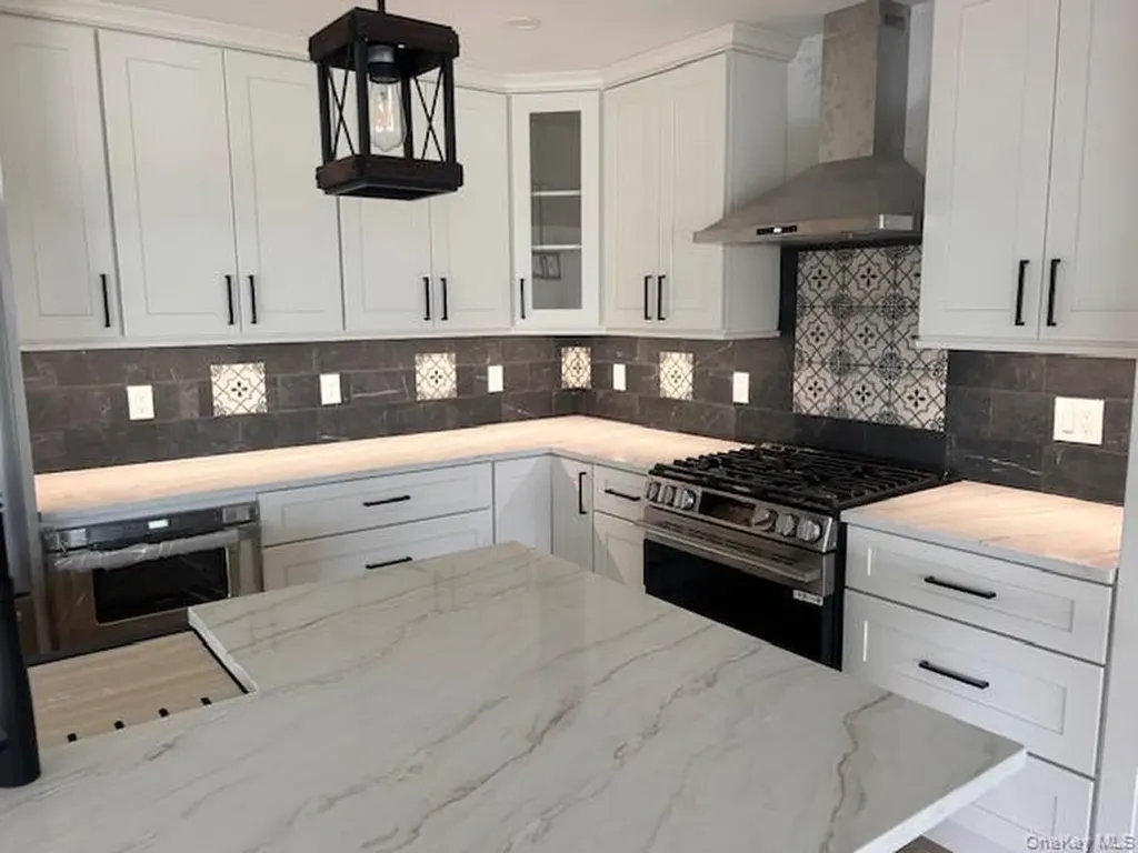 74 Beach Road Stony Point NY 10980