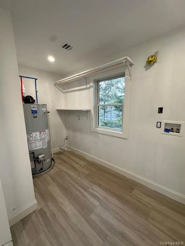74 Beach Road Stony Point NY 10980