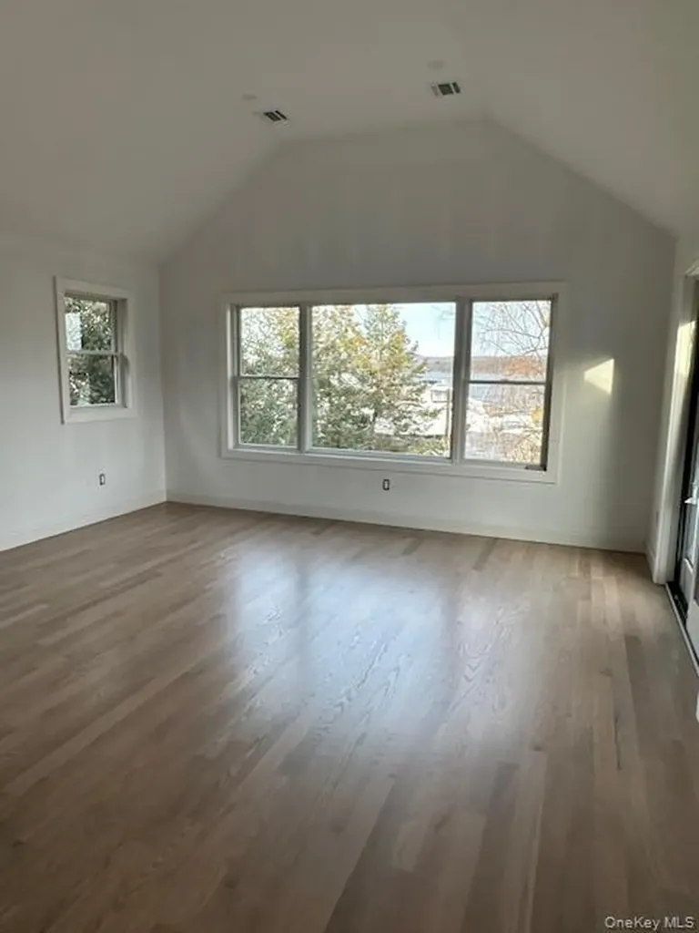 74 Beach Road Stony Point NY 10980