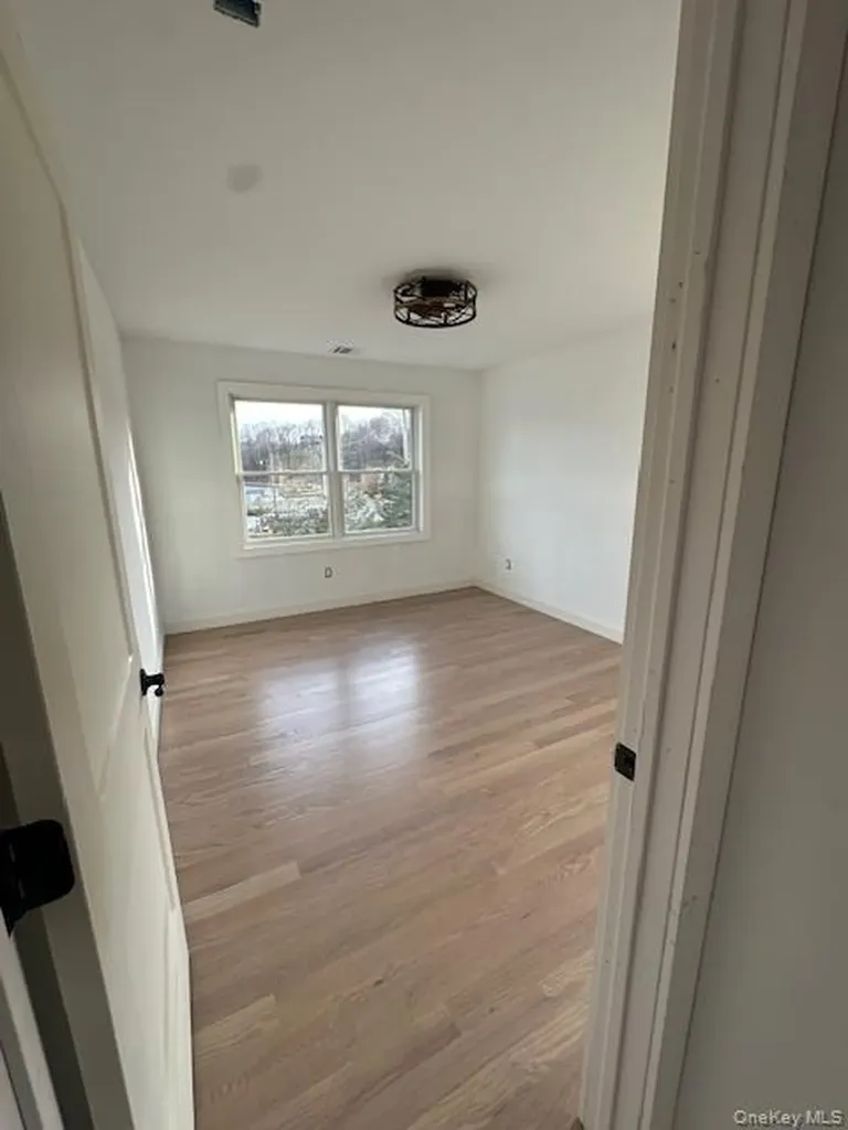 74 Beach Road Stony Point NY 10980