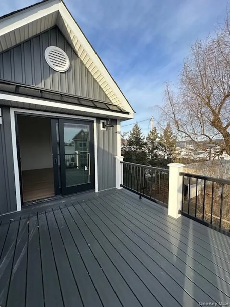 74 Beach Road Stony Point NY 10980