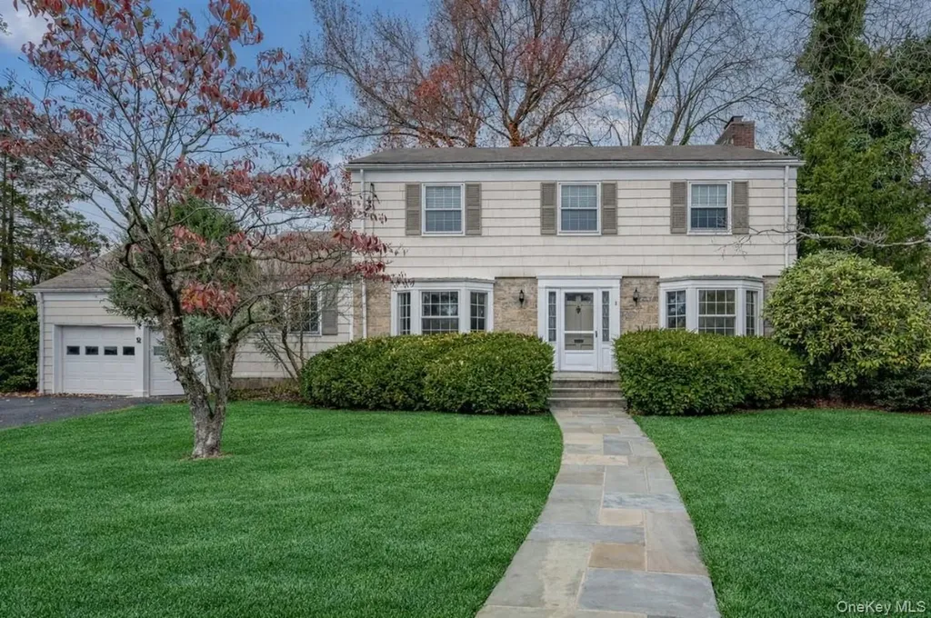 2 Homer Avenue Larchmont NY 10538