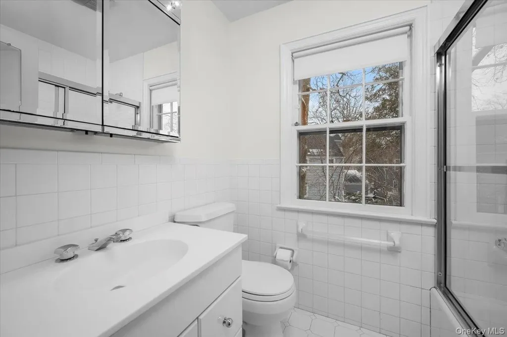 2 Homer Avenue Larchmont NY 10538