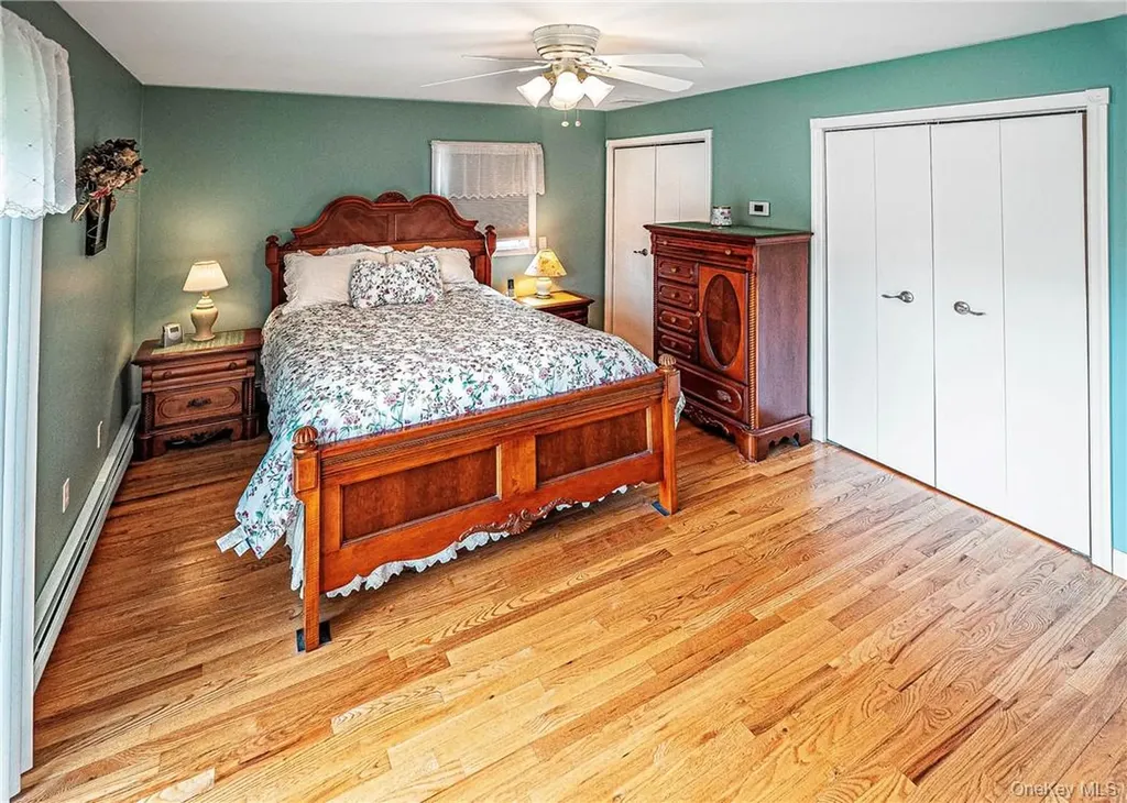 26 Waterbury Road Warwick NY 10990
