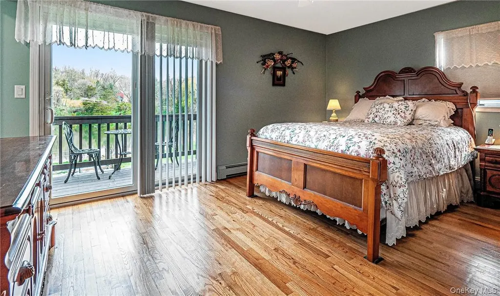 26 Waterbury Road Warwick NY 10990