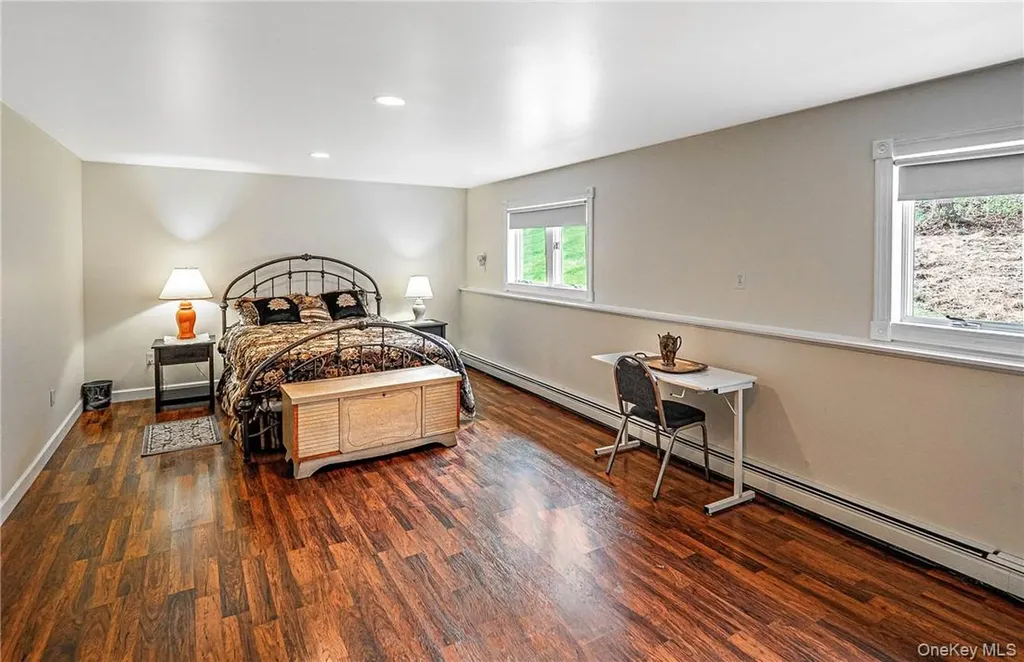 26 Waterbury Road Warwick NY 10990