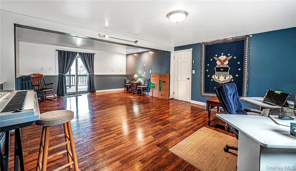 26 Waterbury Road Warwick NY 10990