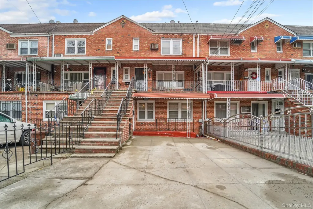 944 E 106th Street Brooklyn NY 11236