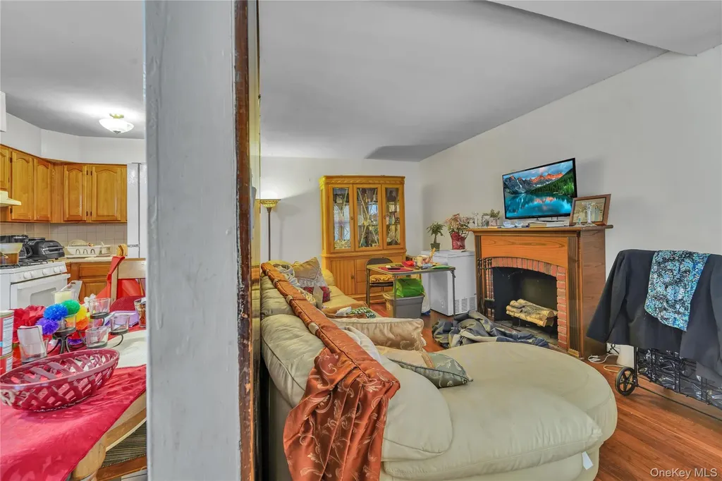 944 E 106th Street Brooklyn NY 11236