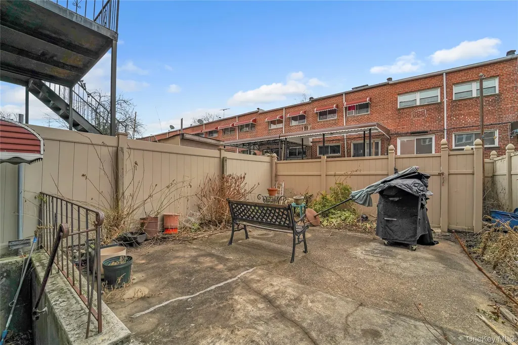 944 E 106th Street Brooklyn NY 11236