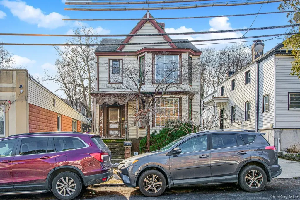 102 Wright Street Staten Island NY 10304