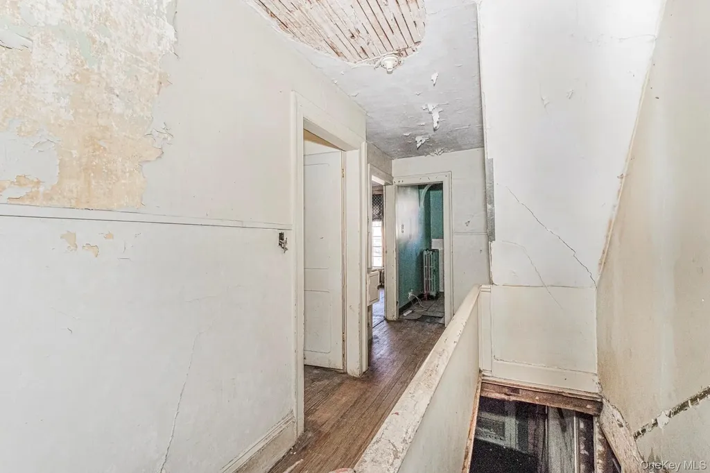 102 Wright Street Staten Island NY 10304