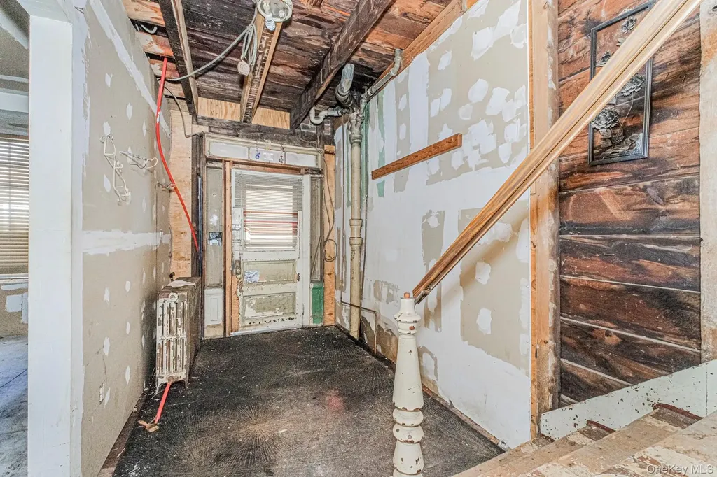 102 Wright Street Staten Island NY 10304