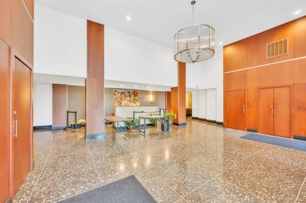 9201 Shore Road Brooklyn NY 11209