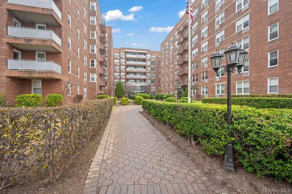 9201 Shore Road Brooklyn NY 11209