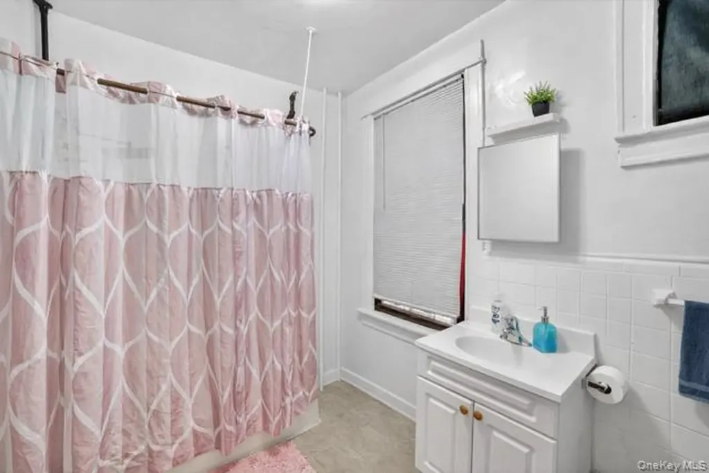 251 Valentine Lane Yonkers NY 10705