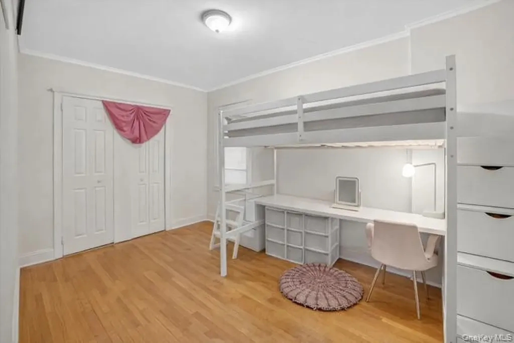 251 Valentine Lane Yonkers NY 10705