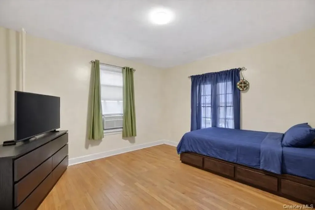 251 Valentine Lane Yonkers NY 10705