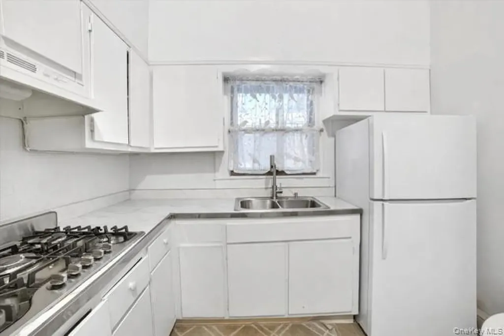 251 Valentine Lane Yonkers NY 10705