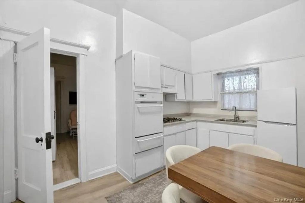 251 Valentine Lane Yonkers NY 10705